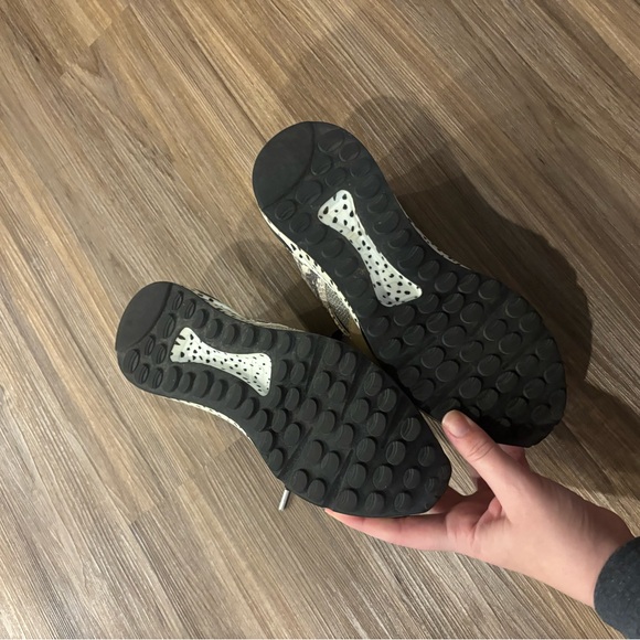 Steve Madden girl cliff sneaker - Picture 2 of 4